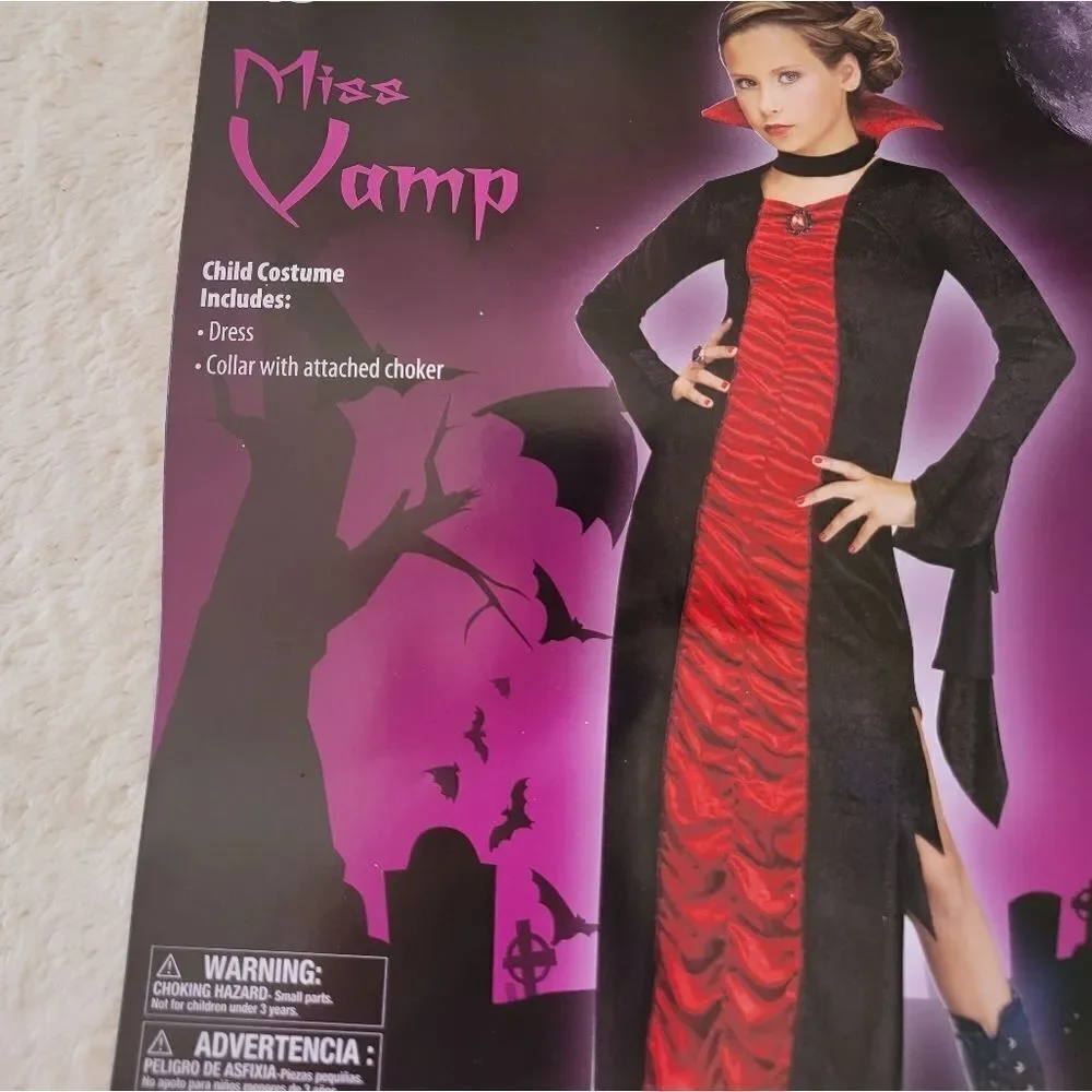 New Halloween costume Miss Vamp size 8/10